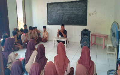 ROHIS MTs Ma’arif Al Hamid: Membangun Generasi Islami dan Mencegah Pergaulan Bebas